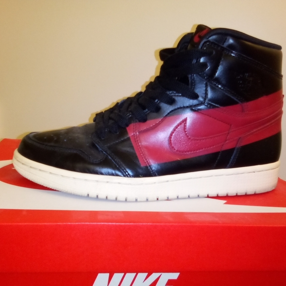 Nike Air Jordan 1 High OG Defiant "Couture"